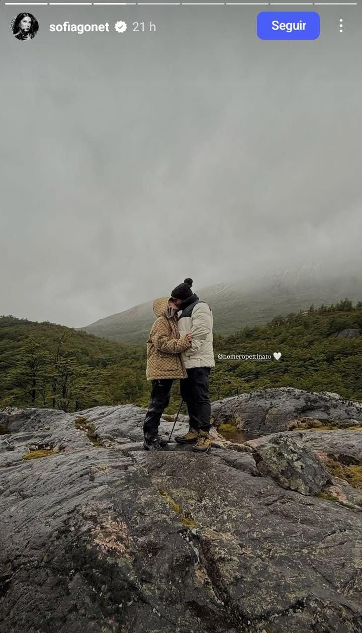 En la Patagonia, entre montañas y cabañas, la escapada romántica de Sofía Gonet y Homero Pettinato