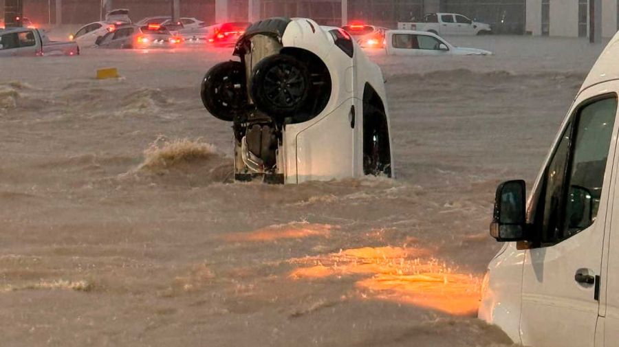 Temporal en Bahía Blanca 20250307