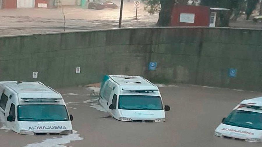 Temporal en Bahía Blanca 20250307