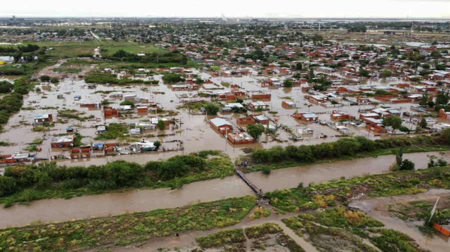 Temporal en Bahía Blanca 20250307