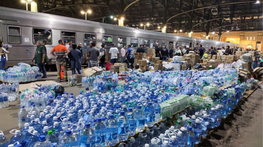 Partió el Tren Solidario a Bahía Blanca con 12 vagones cargados de donaciones 20250311