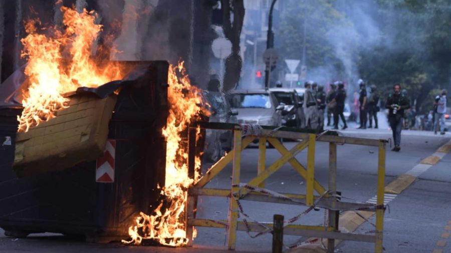 La marcha de los jubilados con los hinchas, la protesta en el Congreso 20250312