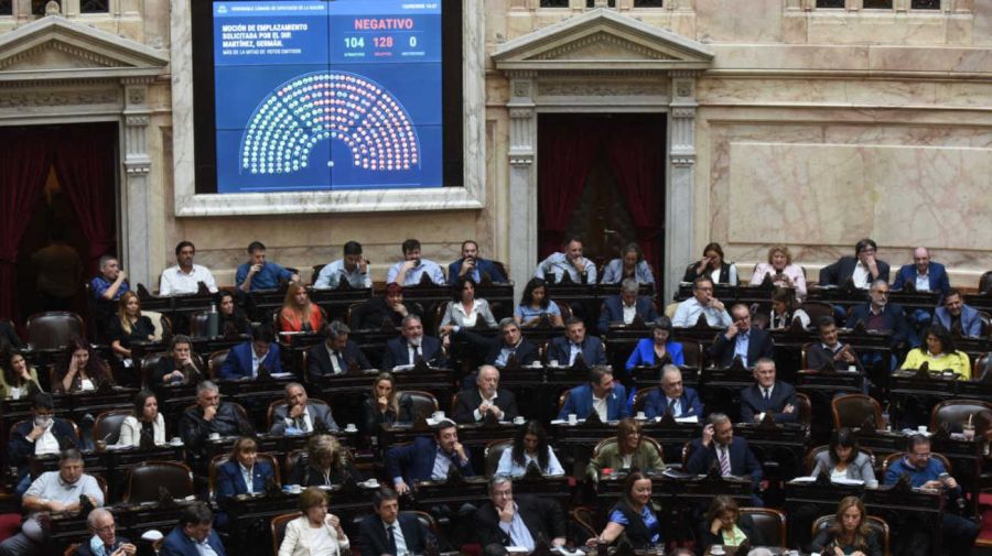 Sesion en diputados por comisión de Juicios Político y Bahía Blanca