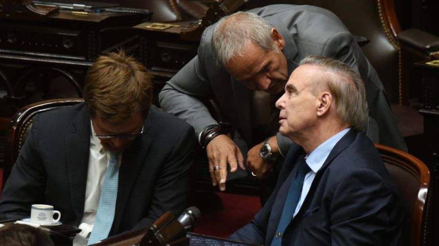 Sesion en diputados por comisión de Juicios Político y Bahía Blanca 20250312