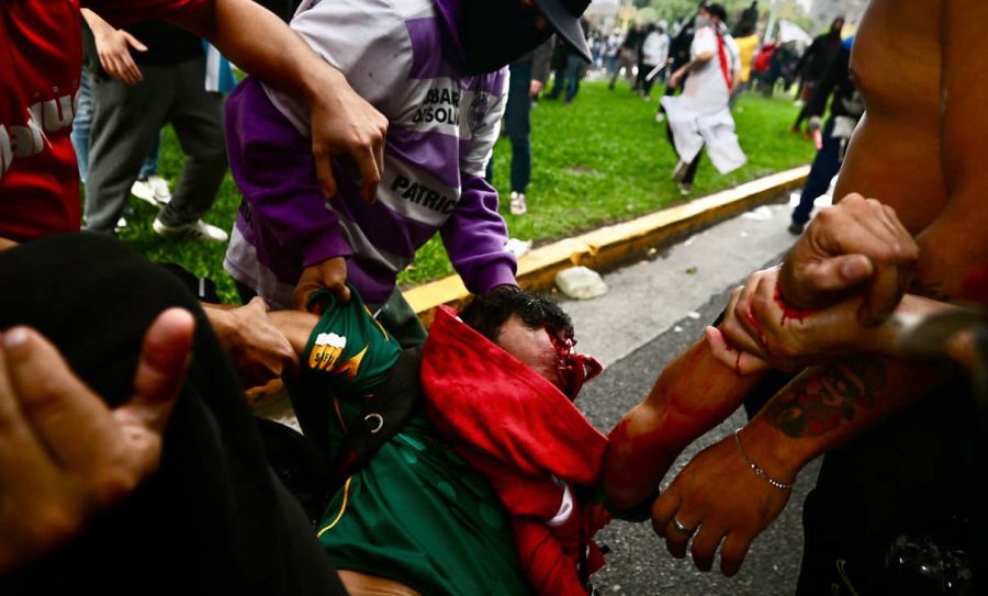  La marcha de los jubilados con los hinchas, la protesta en el Congreso 20250312