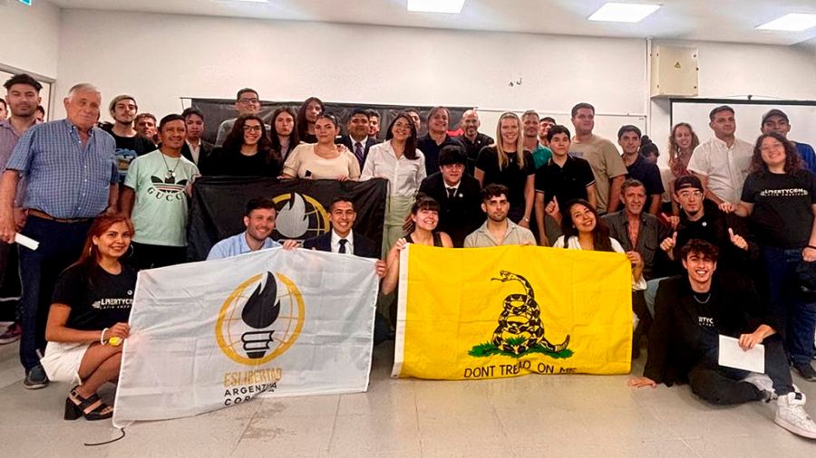 Reunión libertaria en el Departamento Colón