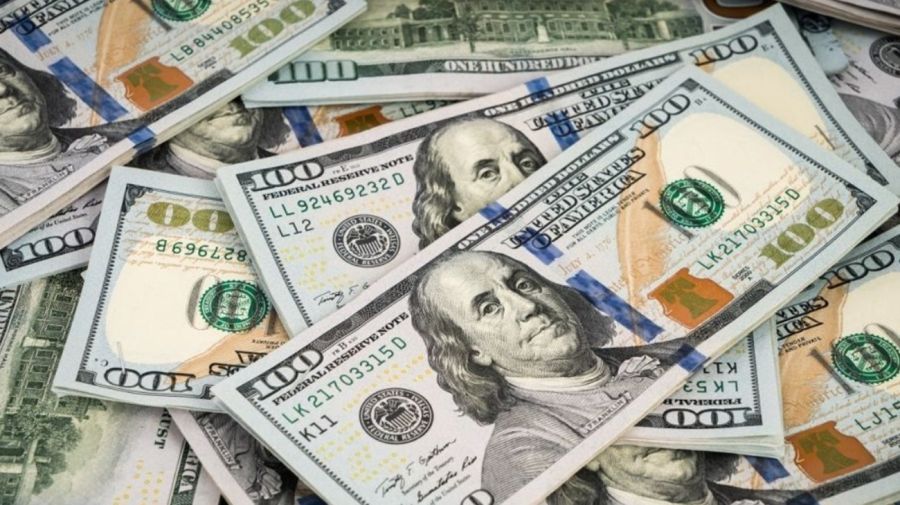 Cierre de mercados: por qué bajó tanto el dólar este 16 de abril