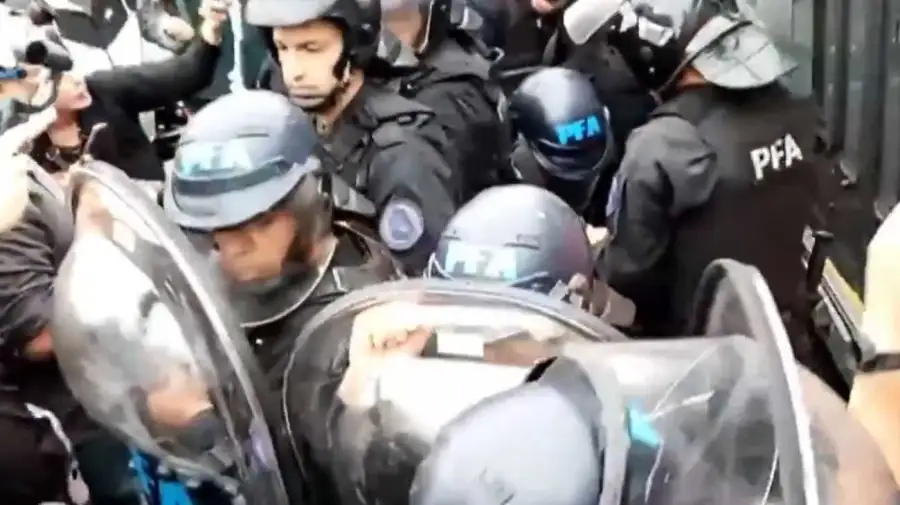 Marcha de los jubilados de los miércoles, nueva movilización en el Congreso 20250416