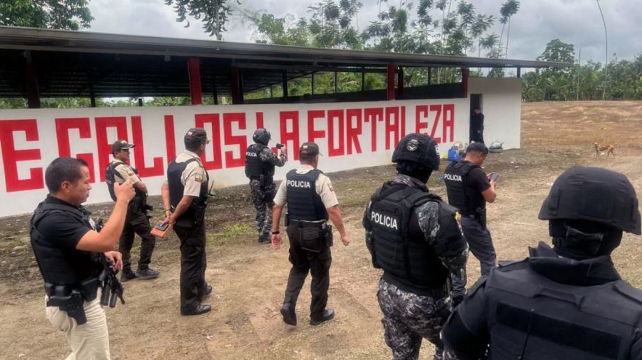 La policía de Ecuadro detuvo a cuatro sospechos por la masacre en una pelea de gallos