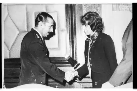 Patricia Derián con Videla