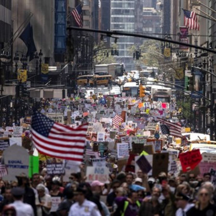 Protesta anti Trump 19 de abril 2025