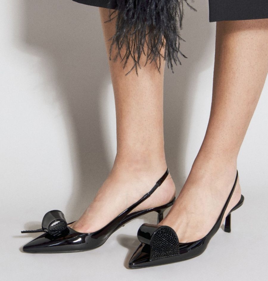 Kitten heels