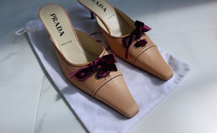 Kitten heels