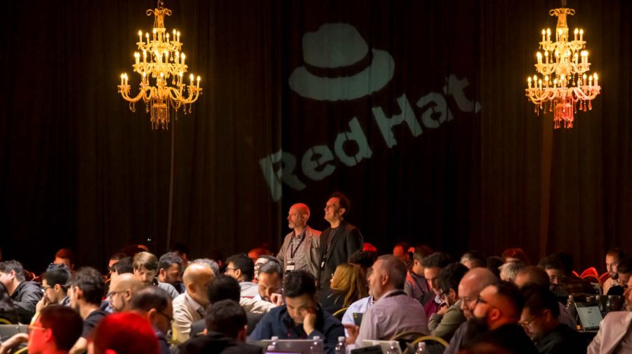  El evento reunió a más de 360 asistentes y más de 270 conectados de manera virtual 20250425