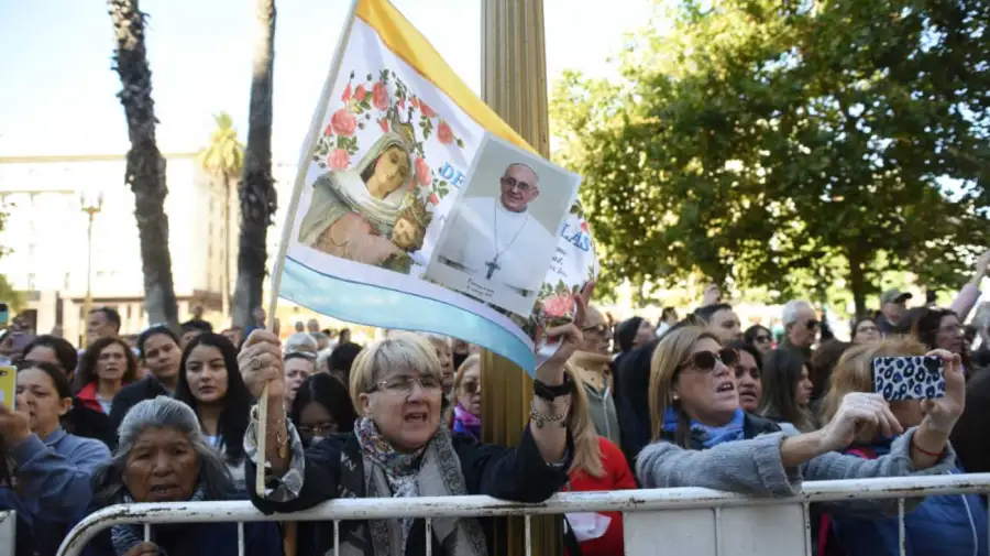 Misa por el Papa Francisco en la Catedral Bs As 20250426
