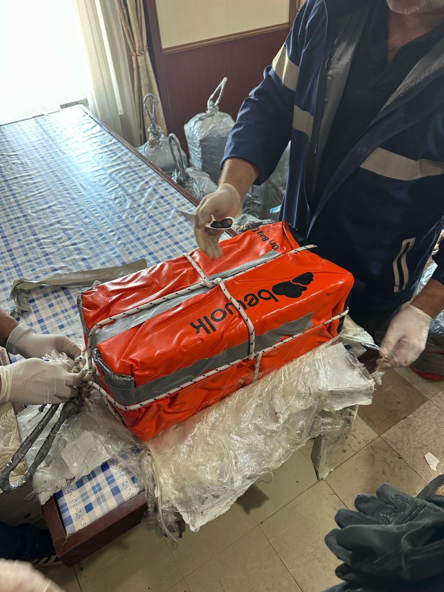 Operativo de drogas ARCA en Puerto de Santa FE 5