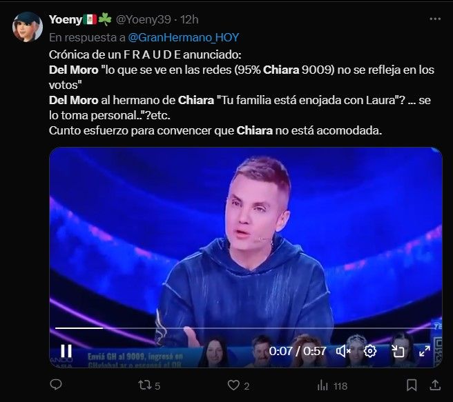 Posteos contra Santiago del Moro