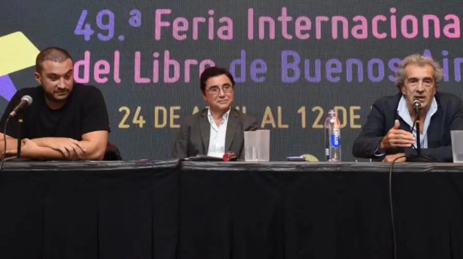 Jorge Fontevecchia en la Feria del Libro