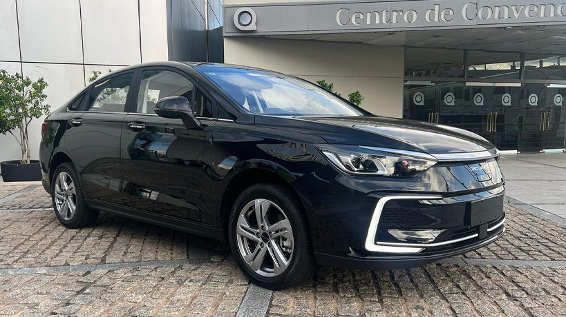 Auto Sedan Baic