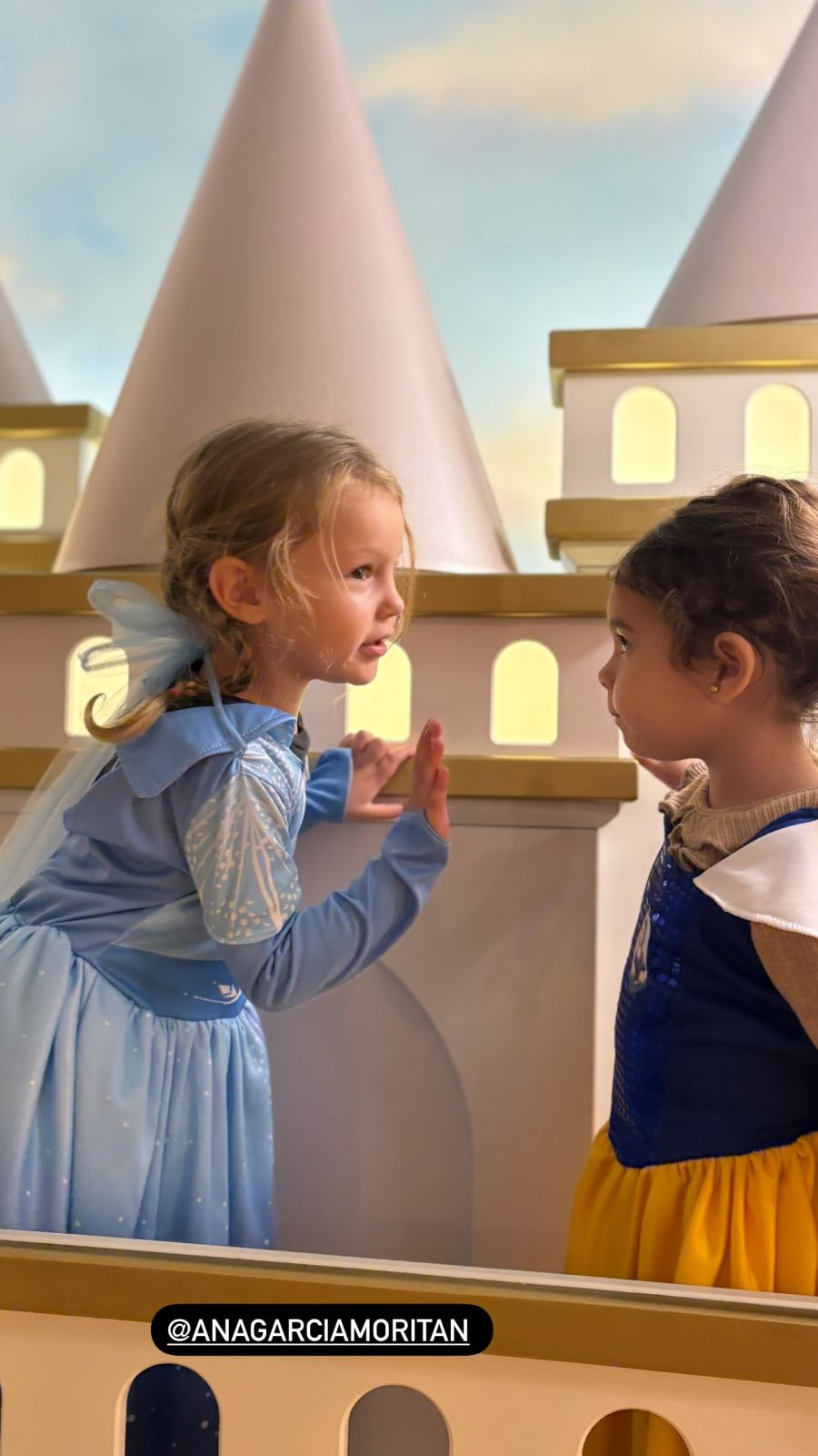 La tierna tarde de princesas de Anita García Moritán y Sarah Burlando