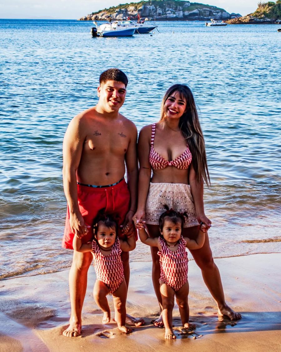 Thiago Medina, Daniela Celis, Laia y Aimé
