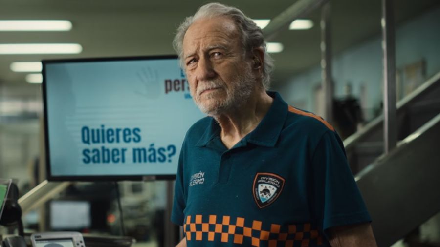Julio Marticorena en División Palermo