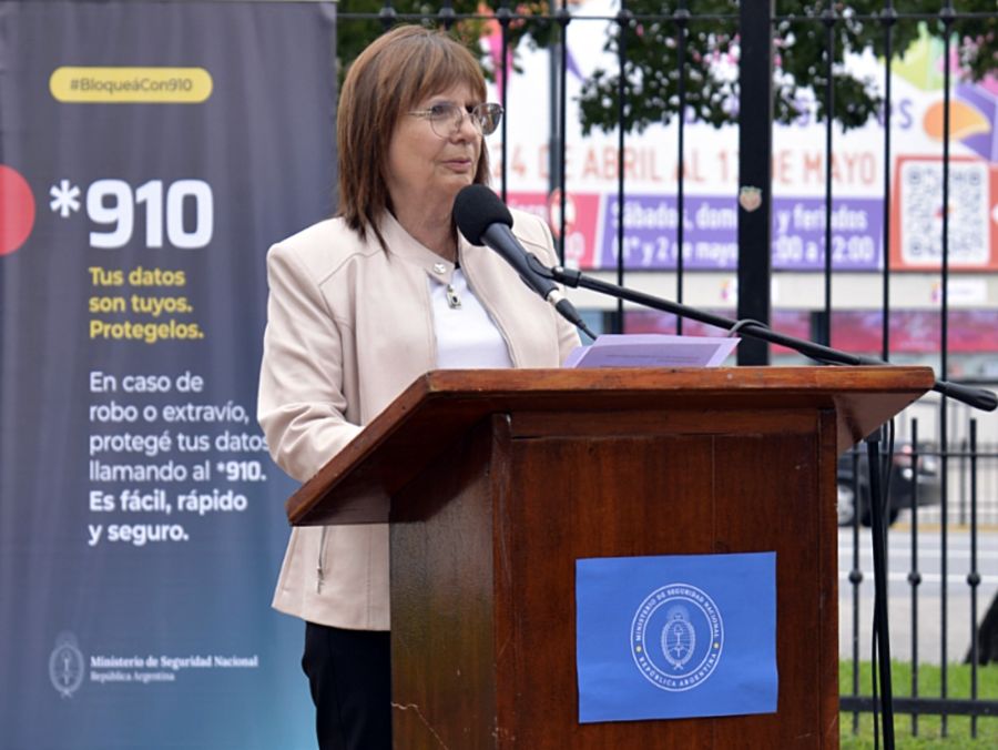 Patricia Bullrich presentó sistema *910
