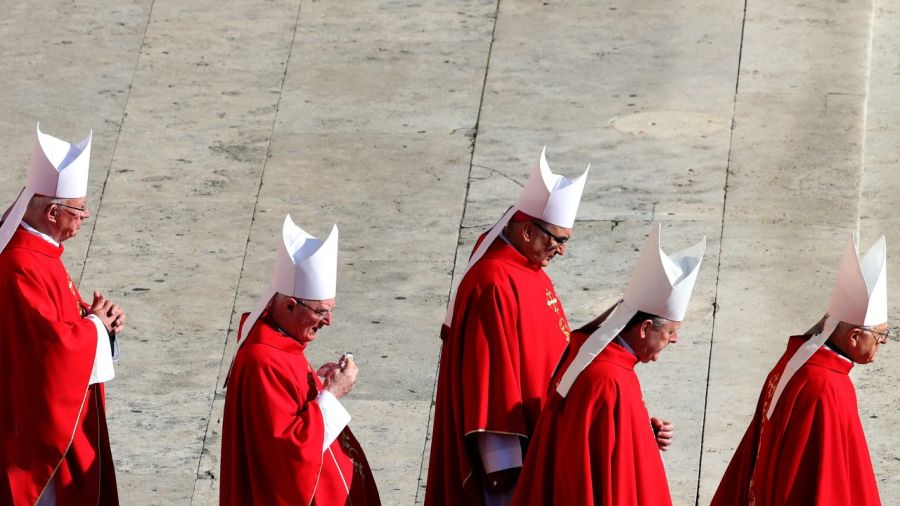 Obispos en el Vaticano