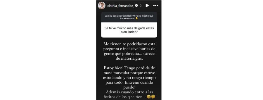 Cinthia Fernández contra un seguidor