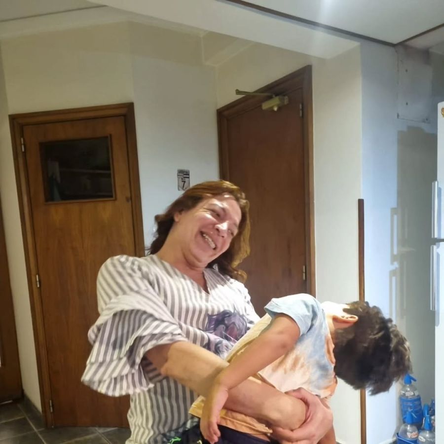 Lizy Tagliani y su hijo