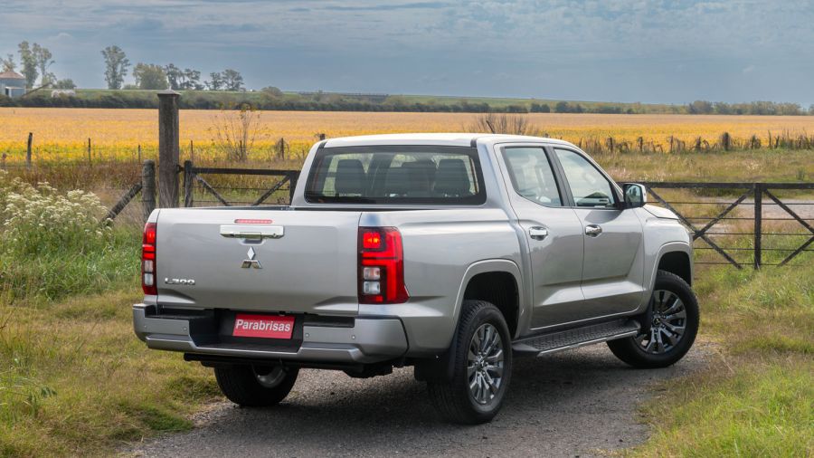 Mitsubishi L200 GLS