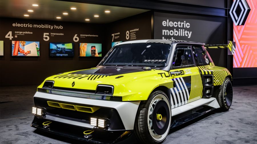 Renault presentó su gama E-Tech