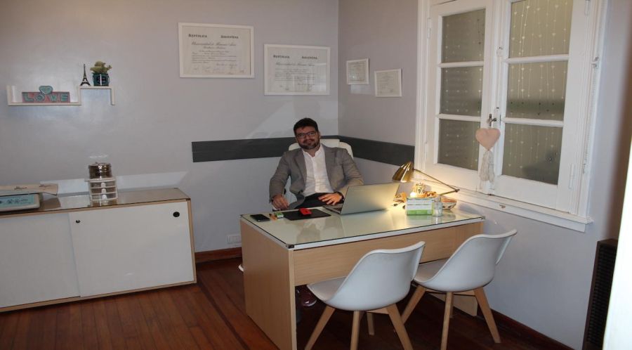 Dr. Golian
