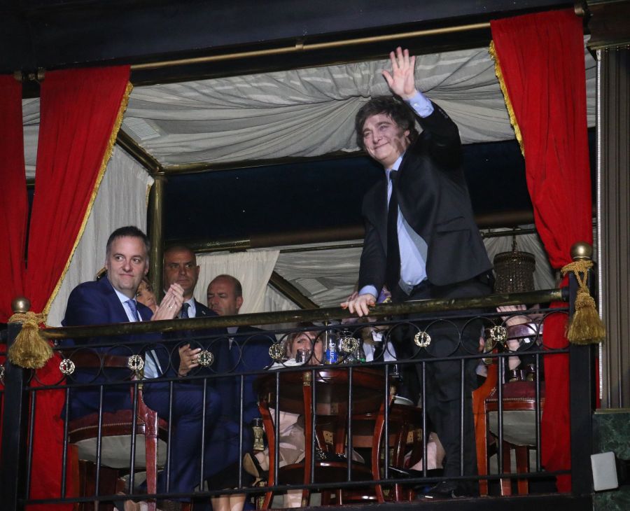 El festejo de Roberto Piazza por los 50 años en la moda / Créditos: CARAS