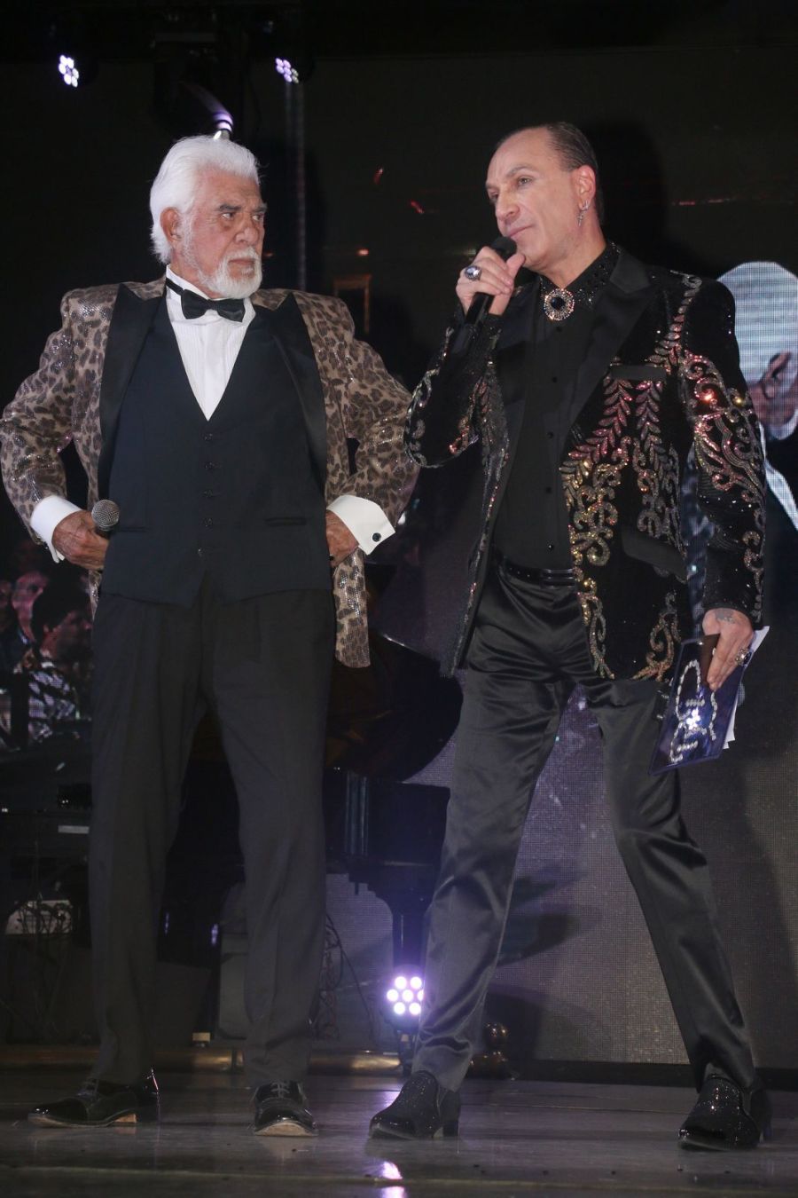 El festejo de Roberto Piazza por los 50 años en la moda / Créditos: CARAS
