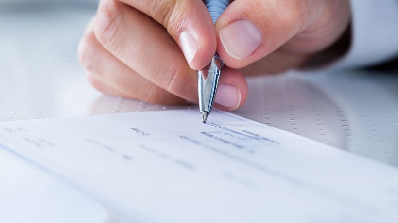 Firma de un cheque
