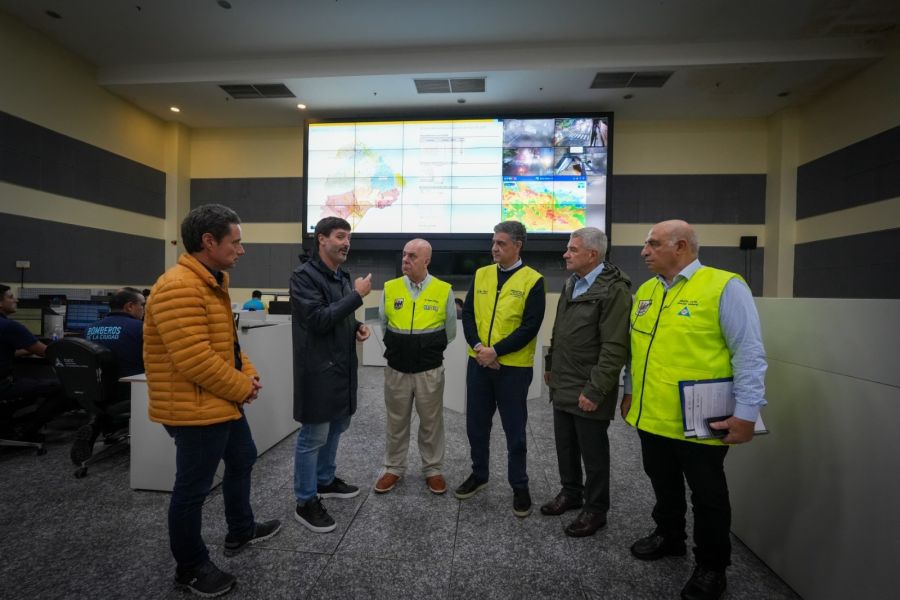 Jorge Macri y su equipo
