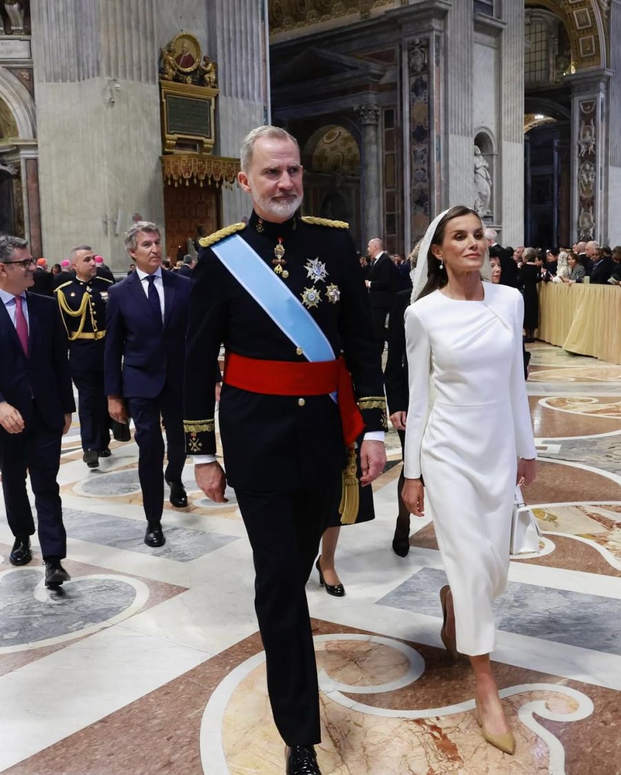 Reina Letizia con el papa León XIV