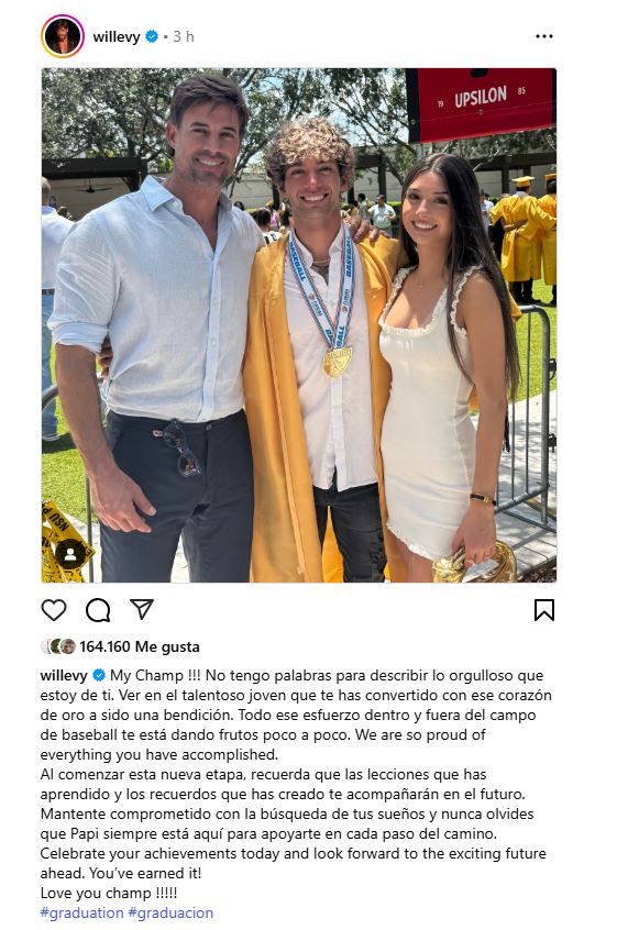 Graduación del hijo de William Levy