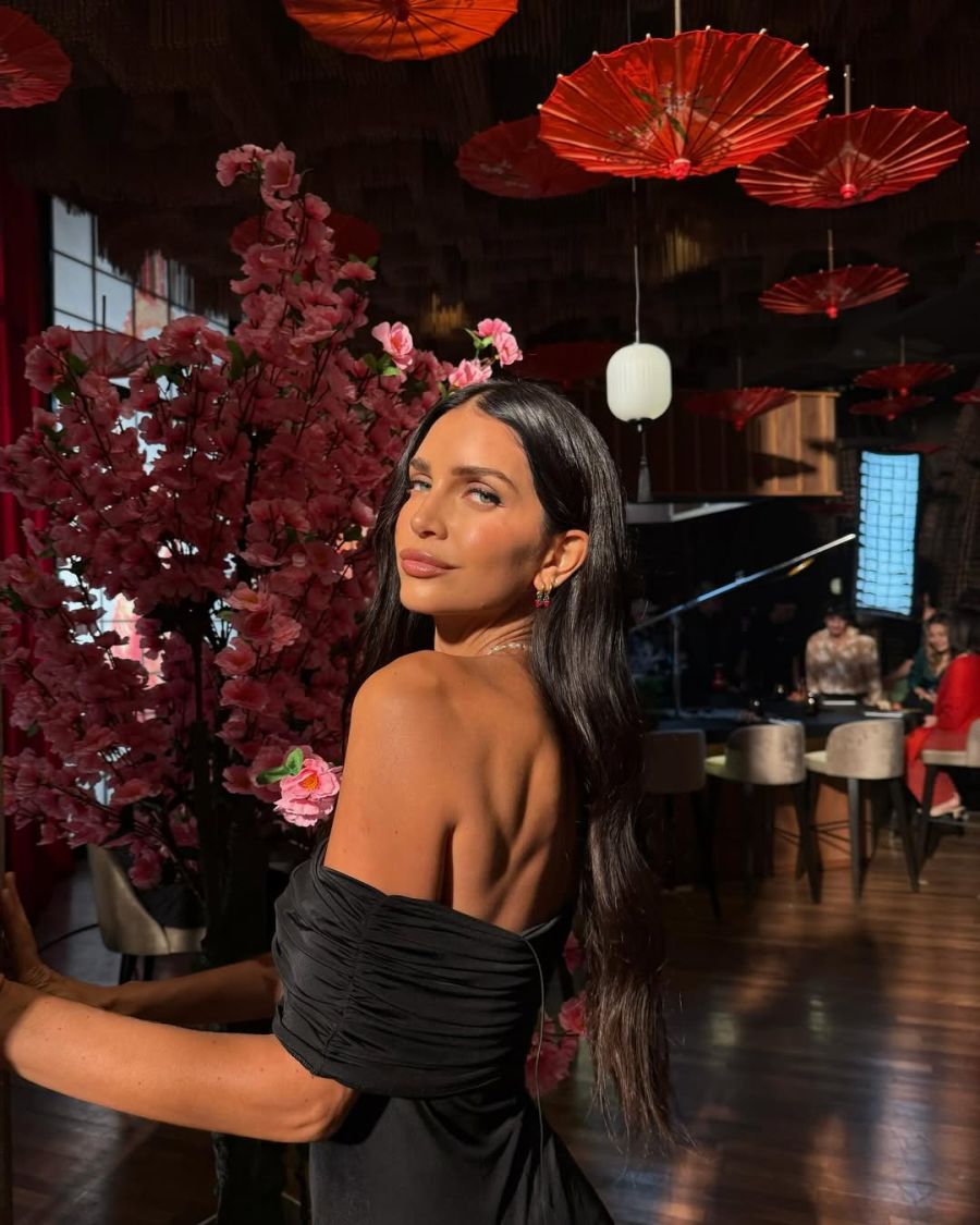 ZAIRA NARA