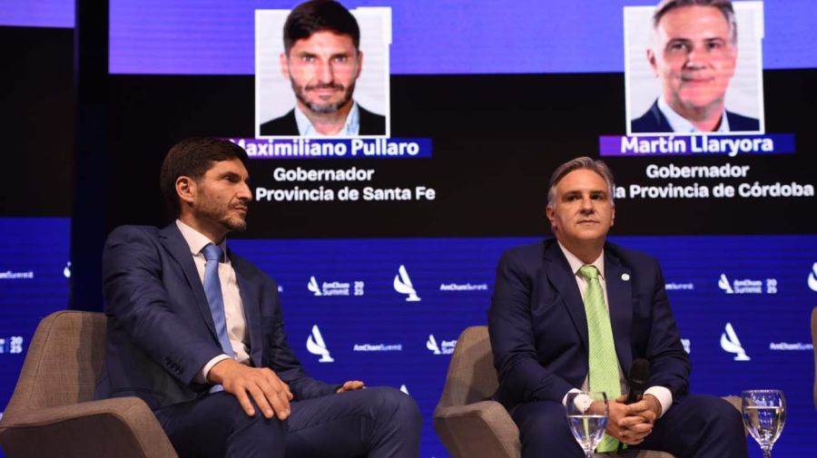 Foro de Amcham Summiit 2025 panel de Pullaro y Llaryora20250520