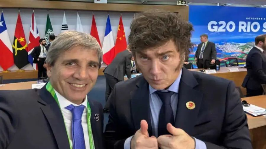 Luis Caputo Javier Milei