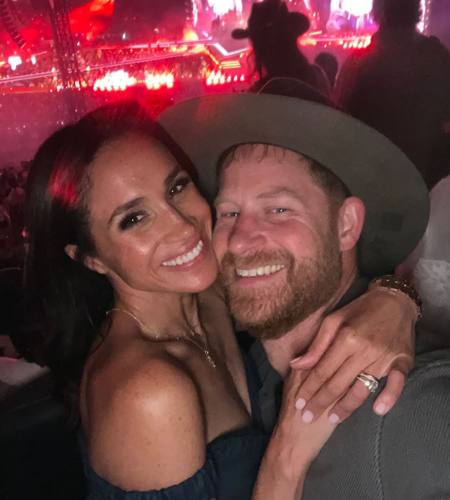 Meghan Markle publica las fotos más íntimas de su historia de amor con el Príncipe Harry