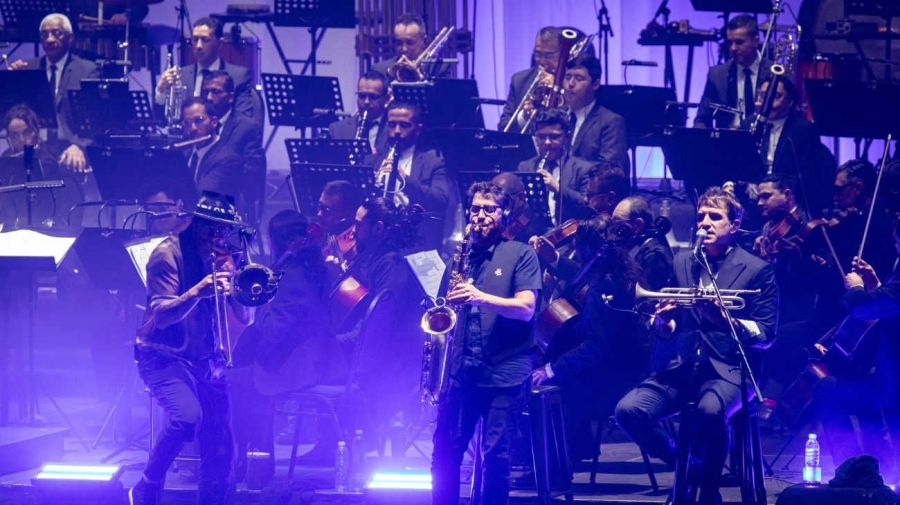 No Te Va Gustar y la Filarmónica de Medellín en el Movistar Arena 20250522