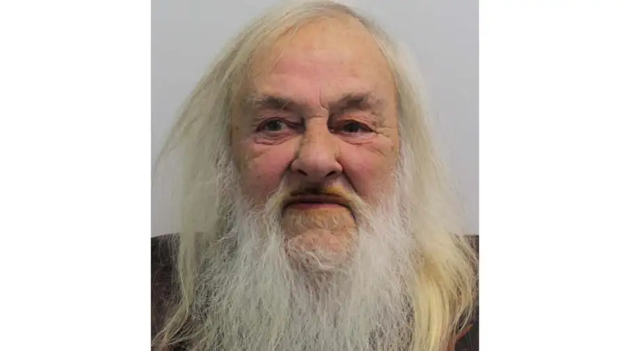 Pedofilo en Londres20250522