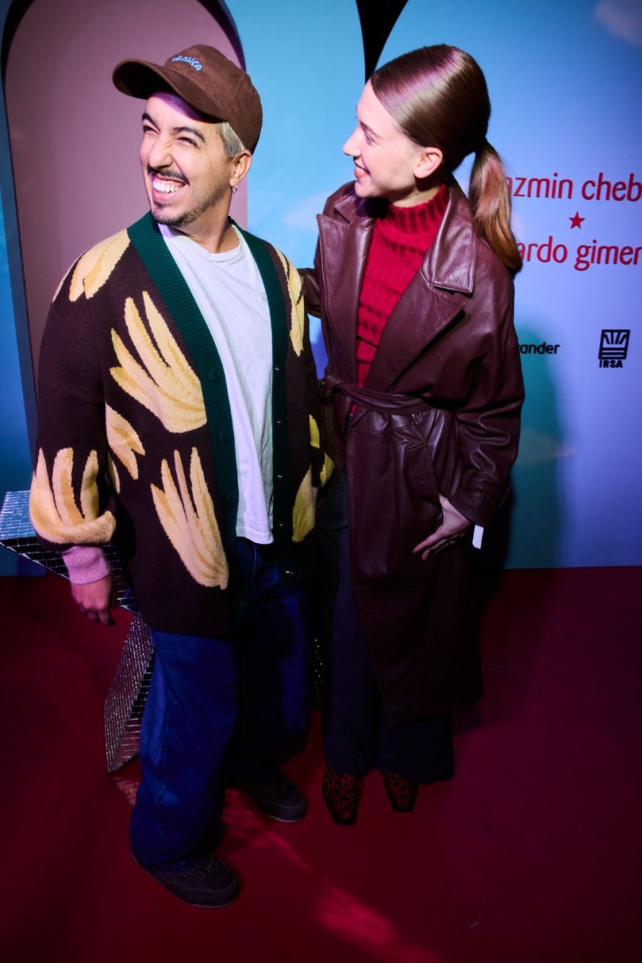 Los maxisacos de la fiesta de Jazmin Chebar x Edgardo Giménez / Créditos: Grupo MASS