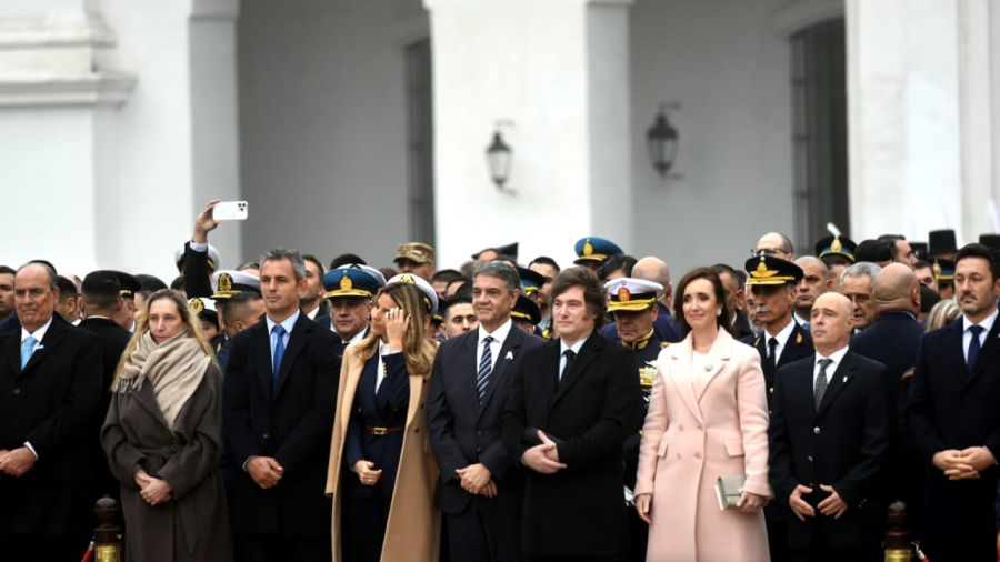 Las postales dejó el acto del 25 de Mayo.