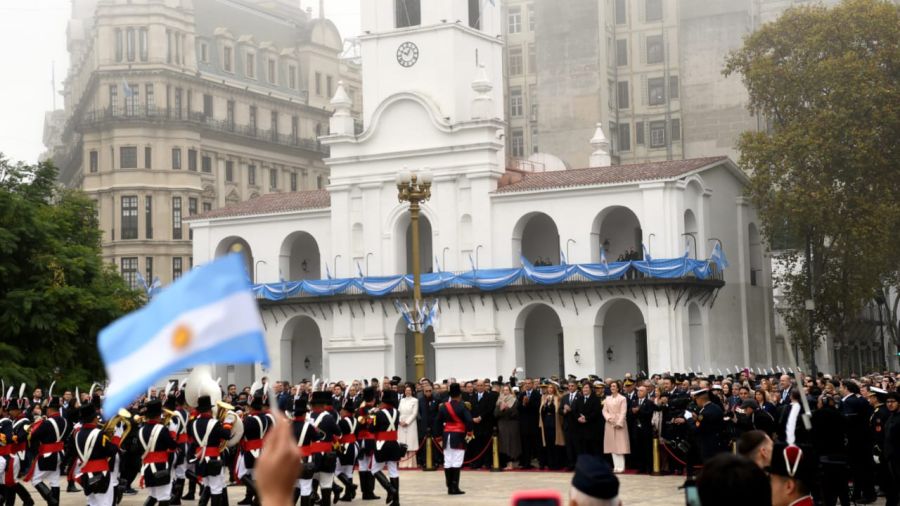 Las postales dejó el acto del 25 de Mayo.