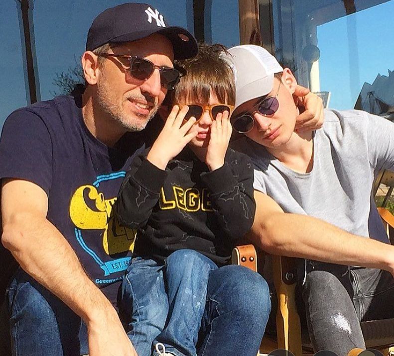 Raphaël Elmaleh con su papá, Gad Elmaleh
