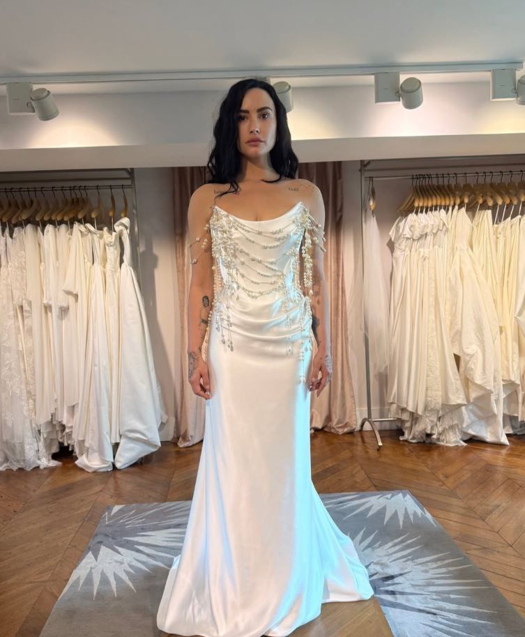 Demi Lovato vestido de novia